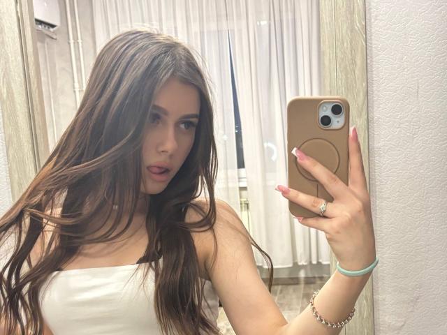 KimberlyZampieri - Sexe cam en vivo - 29799677