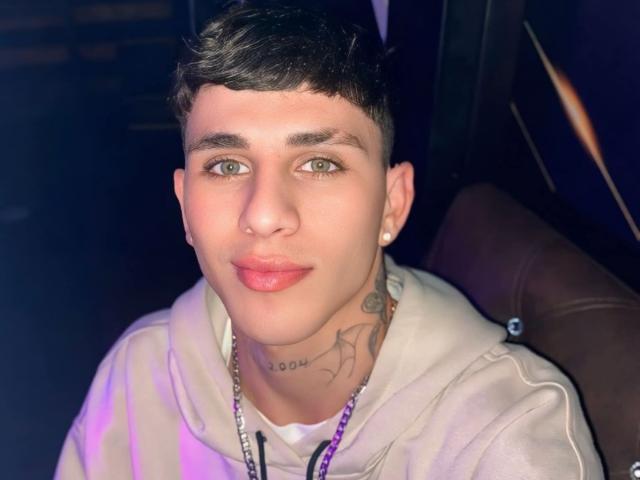 DanntheStiff - Live porn &amp; sex cam - 29801393