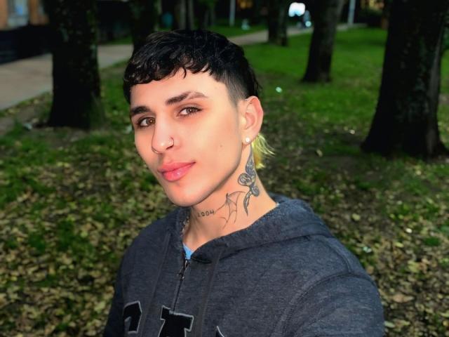 DanntheStiff - Live sex cam - 29801396