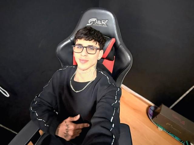 DanntheStiff - Live porn &amp; sex cam - 29801411