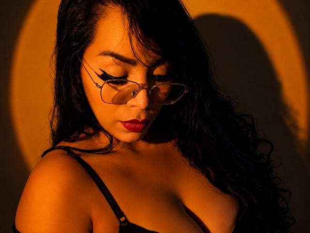 FetishLoverAna - Live porn &amp; sex cam - 29803727