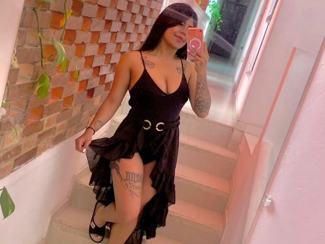 CatalinaReiyna - Live porn &amp; sex cam - 29805233