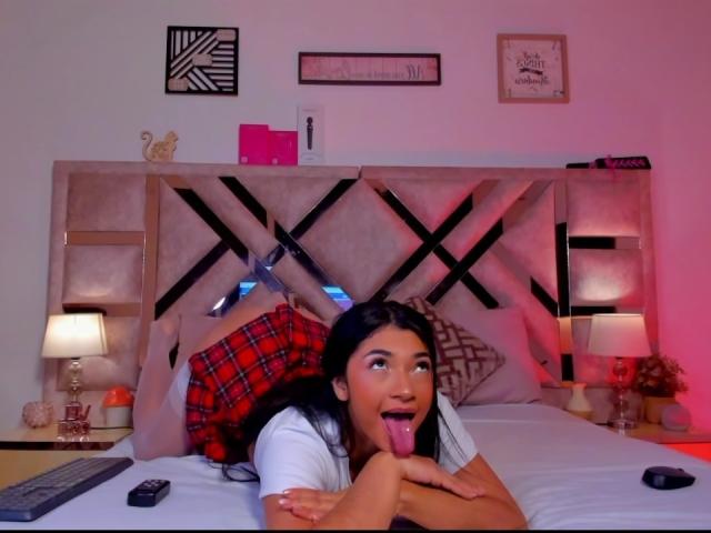 AmberSkylerr - Live porn &amp; sex cam - 29806646