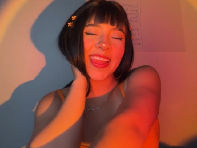 MiaPresscot - Live porn &amp; sex cam - 29818433