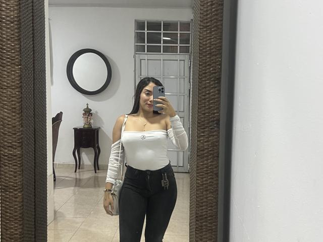 SharonKlart - Live Sex Cam - 29833256