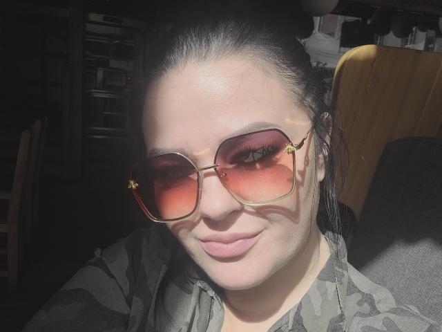 LiaLust - Live sexe cam - 29833943