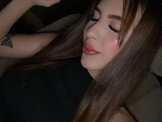 Watch Mannuela69 Live on XLoveCam