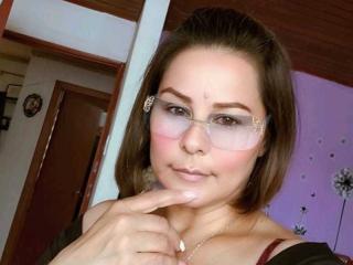 ZarahLeithon Live Chat on XLoveCam