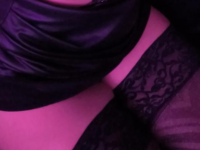 XLunaxx69 - Live sex cam - 29840930