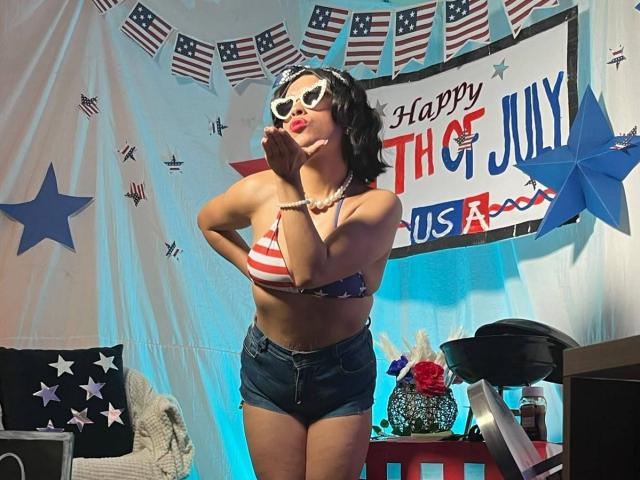 RoxanneHan - Live porn &amp; sex cam - 29844674
