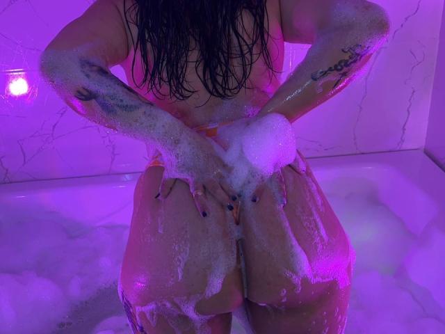 AmyRoss - Live sex cam - 29847200