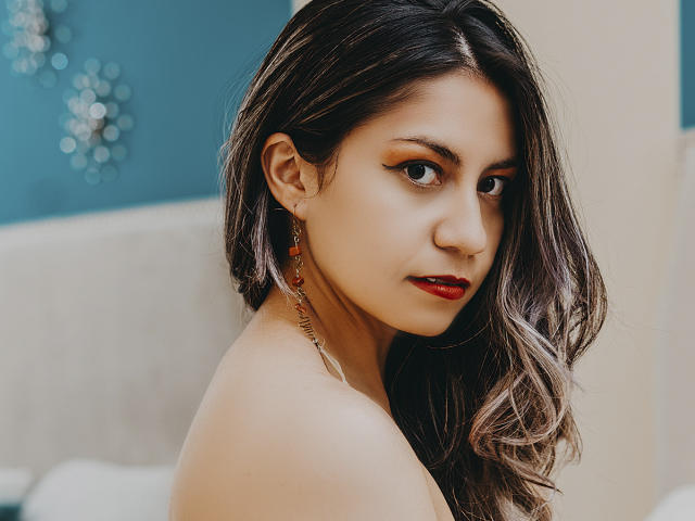 ValeriaLoren - сексуальная веб-камера в реальном времени - 29847302