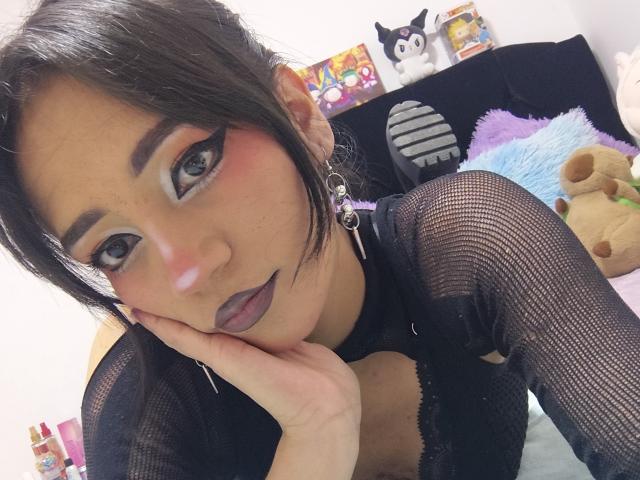HenutmireRossi - Live porn &amp; sex cam - 29852129
