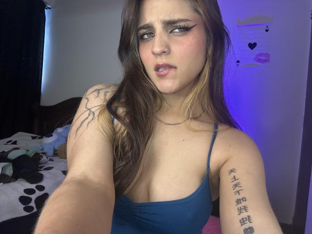 SarahhTanyas - Live porn &amp; sex cam - 29852885