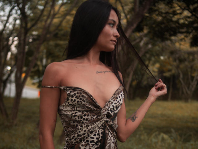ShantellRuiz - Live porn &amp; sex cam - 29854604