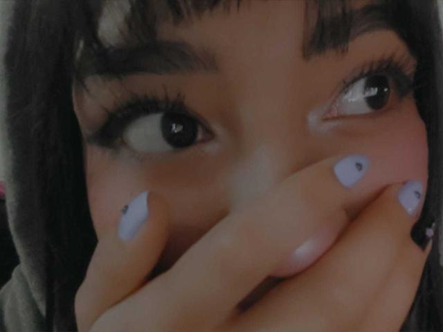 HenutmireRossi - Live porn &amp; sex cam - 29857727