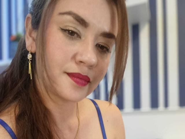 TheresaLarson - Live porn &amp; sex cam - 29861096