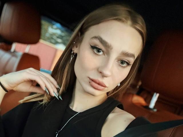 PetrinaRaven - Live porn &amp; sex cam - 29864534
