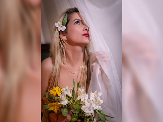 GiuliaAddams - Live porn &amp; sex cam - 29868098