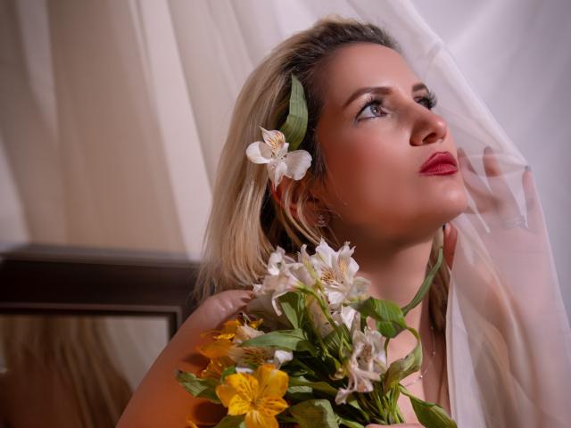 GiuliaAddams - Sexe cam en vivo - 29868308