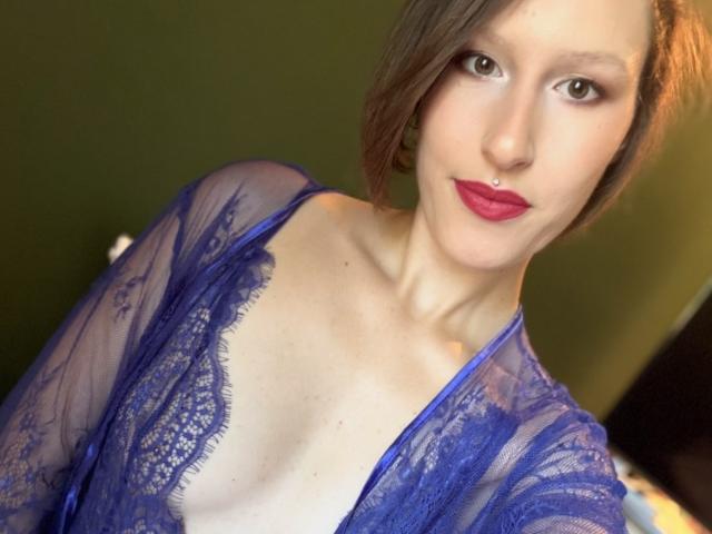JadeFrenchKiss - Sexe cam en vivo - 29869778