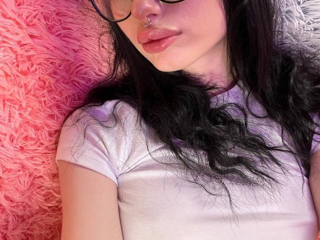GlitchDoll - Live sex cam - 29871671