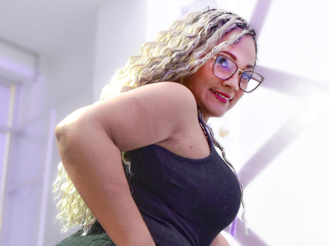 ViancaCastellanos - Live porn &amp; sex cam - 29872508