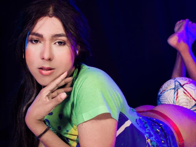 ZoeHotMoretti - Live porn &amp; sex cam - 29872595