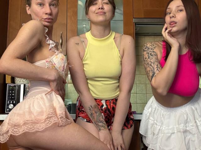 HotCaramelsTrio - Live porn &amp; sex cam - 29876174