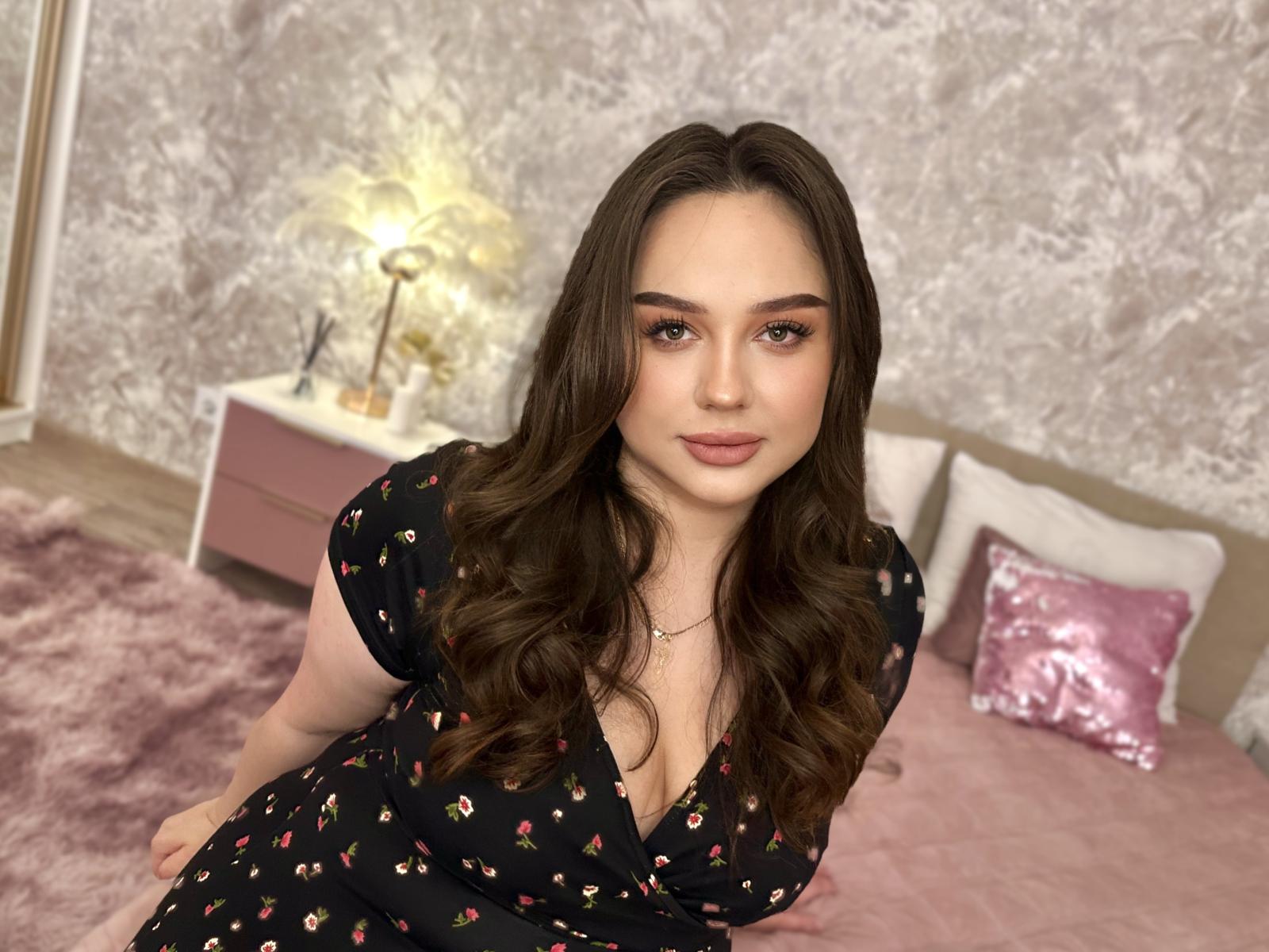 MaddyCroft - сексуальная веб-камера в реальном времени - 29879189