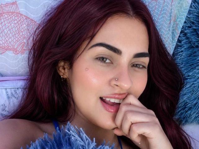 LilyRobins - Porno na żywo i seks kamera - 29885333
