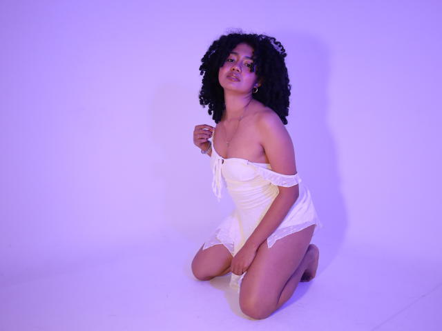 KirasPell - Live porn &amp; sex cam - 29888546