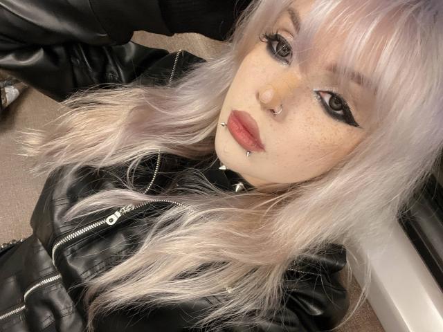 HortenciaVergin - Live porn &amp; sex cam - 29891318