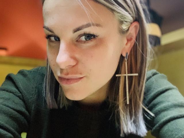 BelleLisaG - Live porn &amp; sex cam - 29893970