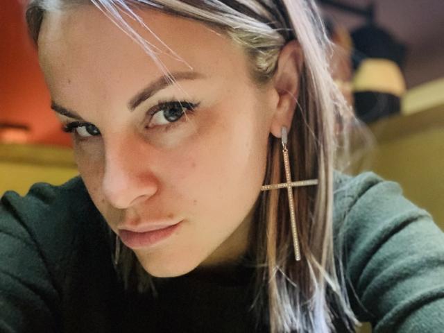 BelleLisaG - Live porn &amp; sex cam - 29893973