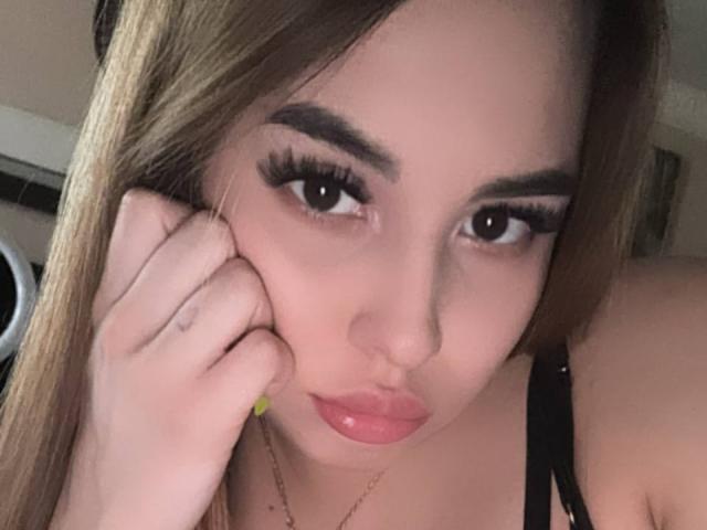 CarlotaLongNecker - Live porn &amp; sex cam - 29894630