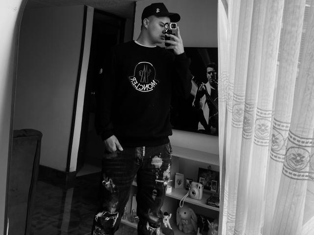 ThiagoAriass - Sexe cam en vivo - 29901164
