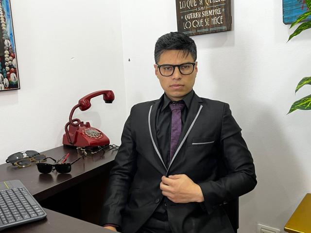 AquilesTaylor - Live porn &amp; sex cam - 29905988