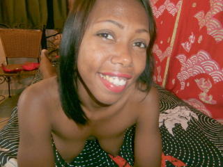NympheLove - online chat exciting with a latin american Young and sexy lady 