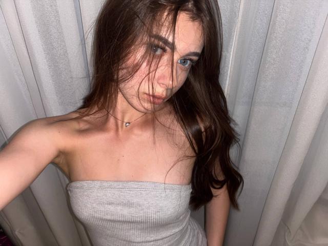 KimberlyZampieri - сексуальная веб-камера в реальном времени - 29907902