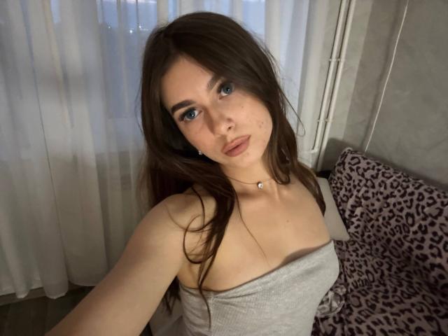 KimberlyZampieri - Live porn &amp; sex cam - 29907917