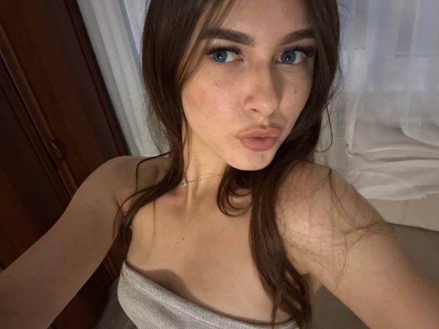 KimberlyZampieri - Live porn &amp; sex cam - 29907929