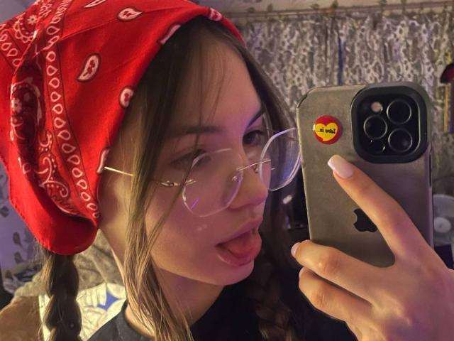 VondaBojko - Live porn &amp; sex cam - 29910287