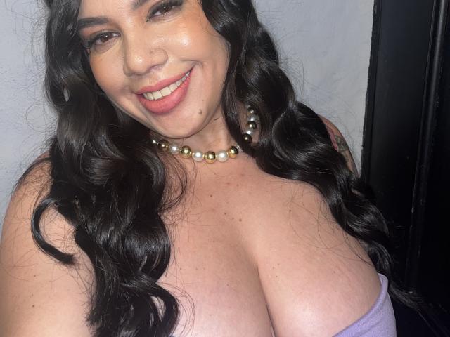 AndreaBusty - Live porn &amp; sex cam - 29923496