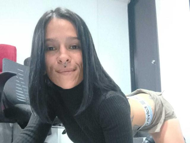 AmelieBlake - Live sex cam - 29929265