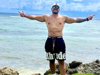 Watch OwenPierce Live on XLoveCam