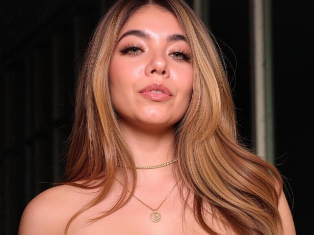 SofieWhite - Live porn &amp; sex cam - 29930924