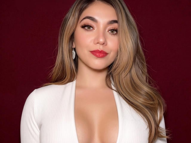 SofieWhite - Live porn &amp; sex cam - 29930936