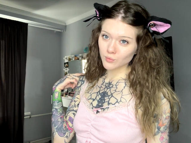 MeliaRinaldo - Live sexe cam - 29933693