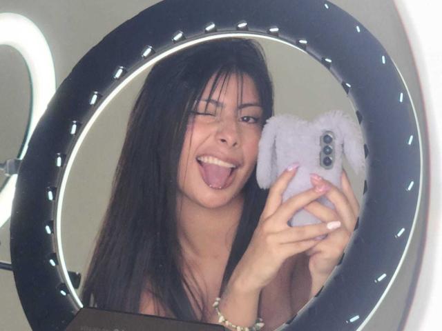 LeiaLaurent - Live porn &amp; sex cam - 29937701